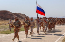 Россия и Таджикистан проводят военные учения