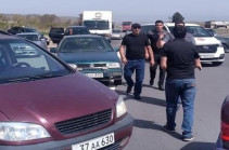 Граждане перекрыли дорогу Ереван-Гюмри