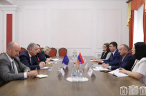 «Процесс, осуществляемый под названием «корректировка границ», не гарантирует мира»: Тигран Абрамян руководителю миссии ЕС в Армении