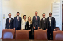 Հայաստան-ԱՄՆ բարեկամական խմբի անդամները Վաշինգտոնում հանդիպել են ԱՄՆ նախագահ Ջո Բայդենի հատուկ հարցերով օգնականի հետ