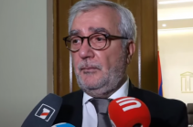 Андраник Кочарян: Священнослужитель Баграт не наберет и полутора голосов от "ГД", чтобы объявить импичмент
