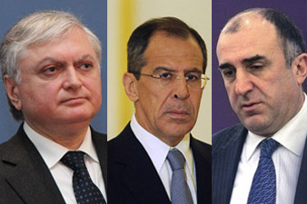 Armenian, Russian, Azerbaijani Foreign Ministers meet in Moscow