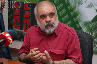 Искандарян: Отказ Алиева ехать в Душанбе – демарш 