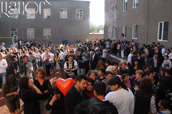 Etchmiadzin celebrates its  2696th anniversary