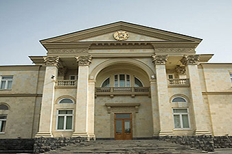 Президент Армении сегодня отбудет в Италию 