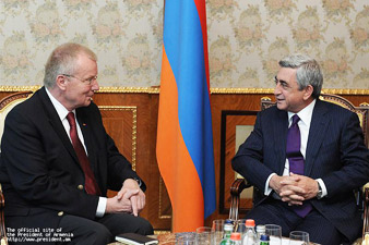 Президент Армении принял Рупрехта Поленца