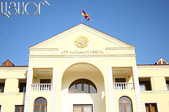 Президент НКР Б.Саакян назначил новый состав правительства 