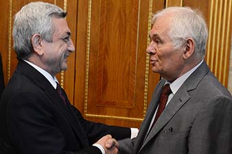 Armenian president receives famous pediatrician Leonid Roshal 