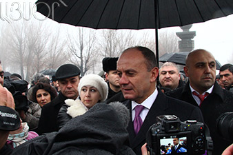 Armenian defense minister: We will spend 2014 in peaceful conditions 