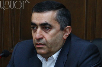 Армен Рустамян представил подробности встречи с президентом Армении