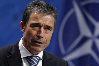 Генсек НАТО призвал Москву отмежеваться от сепаратистов на востоке Украины