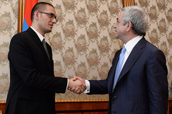 Serzh Sargsyan receives Twitter Vice President 