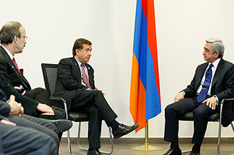 Armenian president receives delegation of US congressmen 