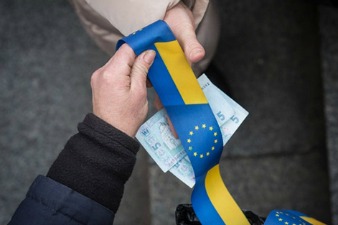 Hraparak: Ukraine exports “Maidan experts” 