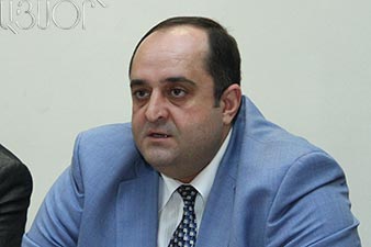Armenian justice minister receives head of ICRC delegation 