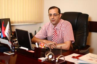 Armenian minister congratulates sports journalists on holiday 