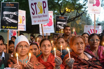 Հնդկաստանում մտադիր են արտահանձնել բռնաբարված աղջիկների դիակները