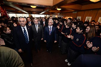 Armenian president visits national organizations’ centers in Argentina  