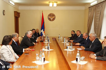 NKR president receives group of Diaspora businessmen 