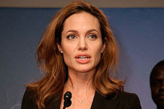 Анджелина Джоли подала в суд на Daily Mail за компрометирующее видео