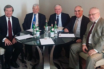 Armenian foreign minister meets OSCE Minsk Group co-chairs 