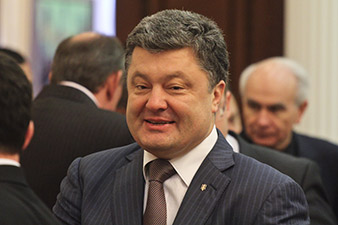 В Киеве проходит встреча Порошенко с делегацией Европейской народной партии