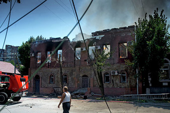 Пятнадцать мирных жителей погибли в результате обстрела Луганска в пятницу 