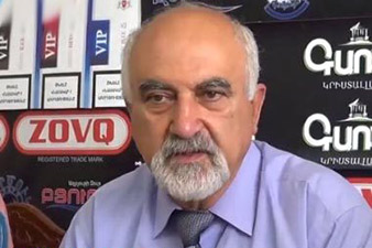 Paruyr Hayrikyan: Armenia cannot continue its “both – and – “policy