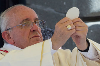 Папа Римский Франциск отслужит литургию к 100-й годовщине Геноцида армян