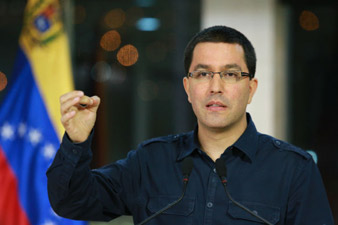 Վենեսուելայի կառավարությունը ինքնակամ հրաժարական է տվել