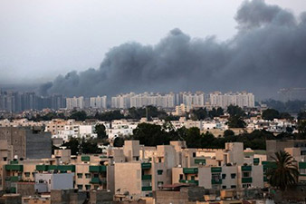 Libya crisis: US 'caught off-guard' by air strikes