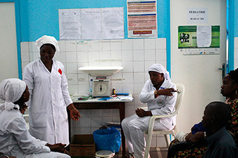 Nurses going on strike in Liberia amid Ebola virus outbreak