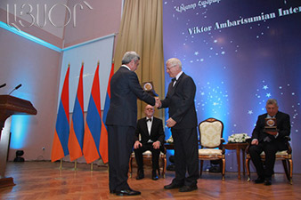 Serzh Sargsyan attends Viktor Ambartsumian Prize 2014 award ceremony 