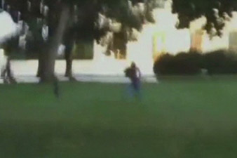 Man barges into White House after jumping lawn fence