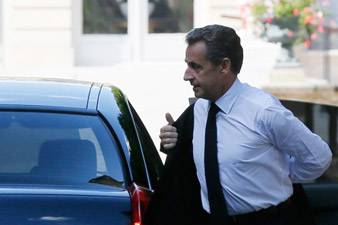 Четыре человека задержаны во Франции по делу против Саркози