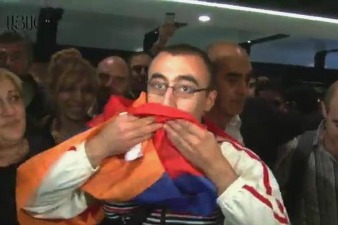 Former POW Hakob Injughulyan returns to Yerevan from third country 
