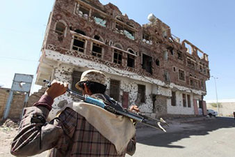 Houthi rebels seize Radaa, Yemen, meeting no resistance