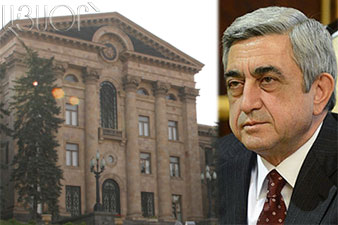 Armenian president signs laws 