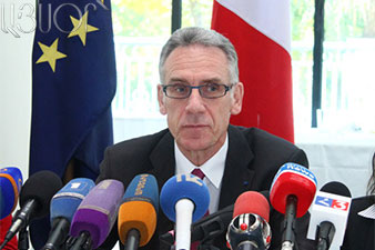 Посол Франции завершает дипмиссию в Армении