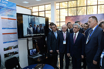 Serzh Sargsyan visits Expo Russia - Armenia 2014 
