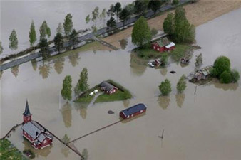 В Норвегии из-за наводнения разрушено 10 домов, сотни человек эвакуированы