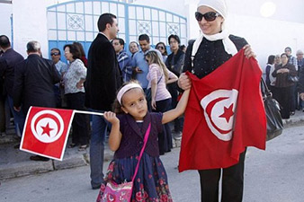 На выборах в Тунисе большинство получила светская партия
