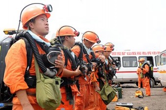 В Китае при пожаре на угольной шахте погибли 24 человека, 52 получили ранения