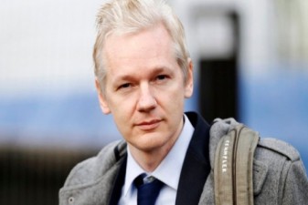 Основатель WikiLeaks заподозрил Google в сотрудничестве со спецслужбами США