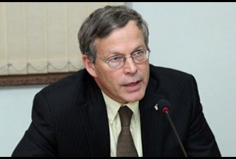 US ambassador discusses wide range of issues with Armenian MPs