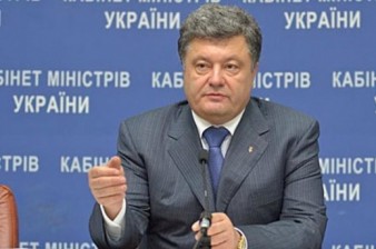 Poroshenko cautions as deputies urge Ukraine to renounce non-aligned status