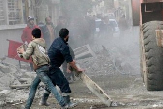 Syria denies targeting civilians, tells US to criticize militants