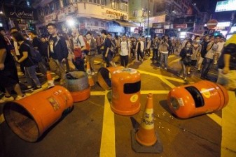 В Гонконге задержаны 28 демонстрантов, участвовавших в столкновениях с полицией