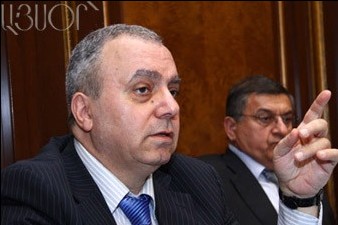 Грант Багратян предложил созвать внеочередное заседание парламента Армении