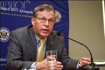 Джон Хефферн: Сделка по продаже ЗАО «Воротанский КГЭС» – самая крупная инвестиция США в Армении
